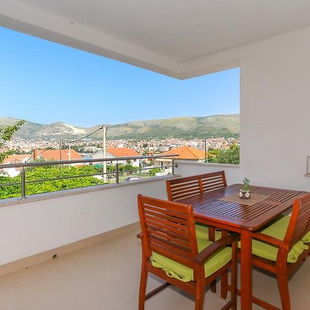 Apartments Ivan Trogir Exteriör bild