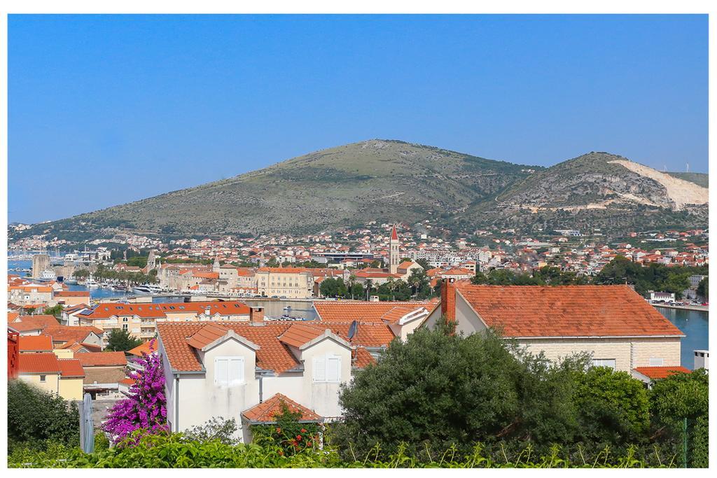 Apartments Ivan Trogir Exteriör bild